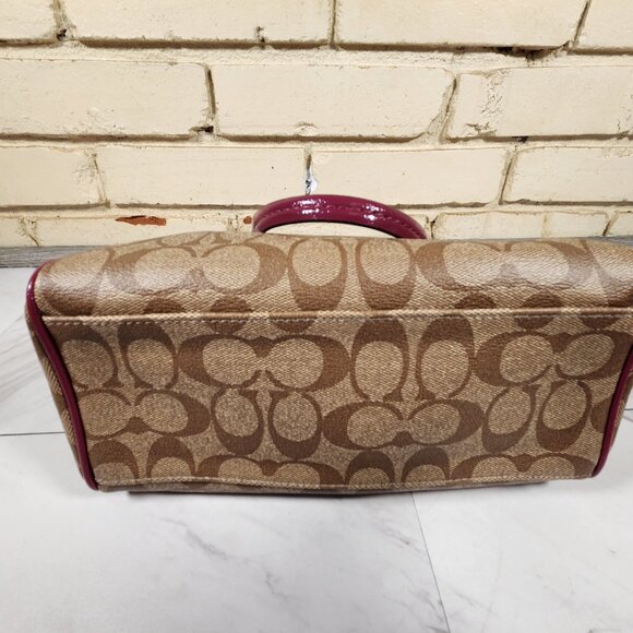 Nwot Coach Rowen Signature C's Crossbody Bag Purse - Picture 9 of 13